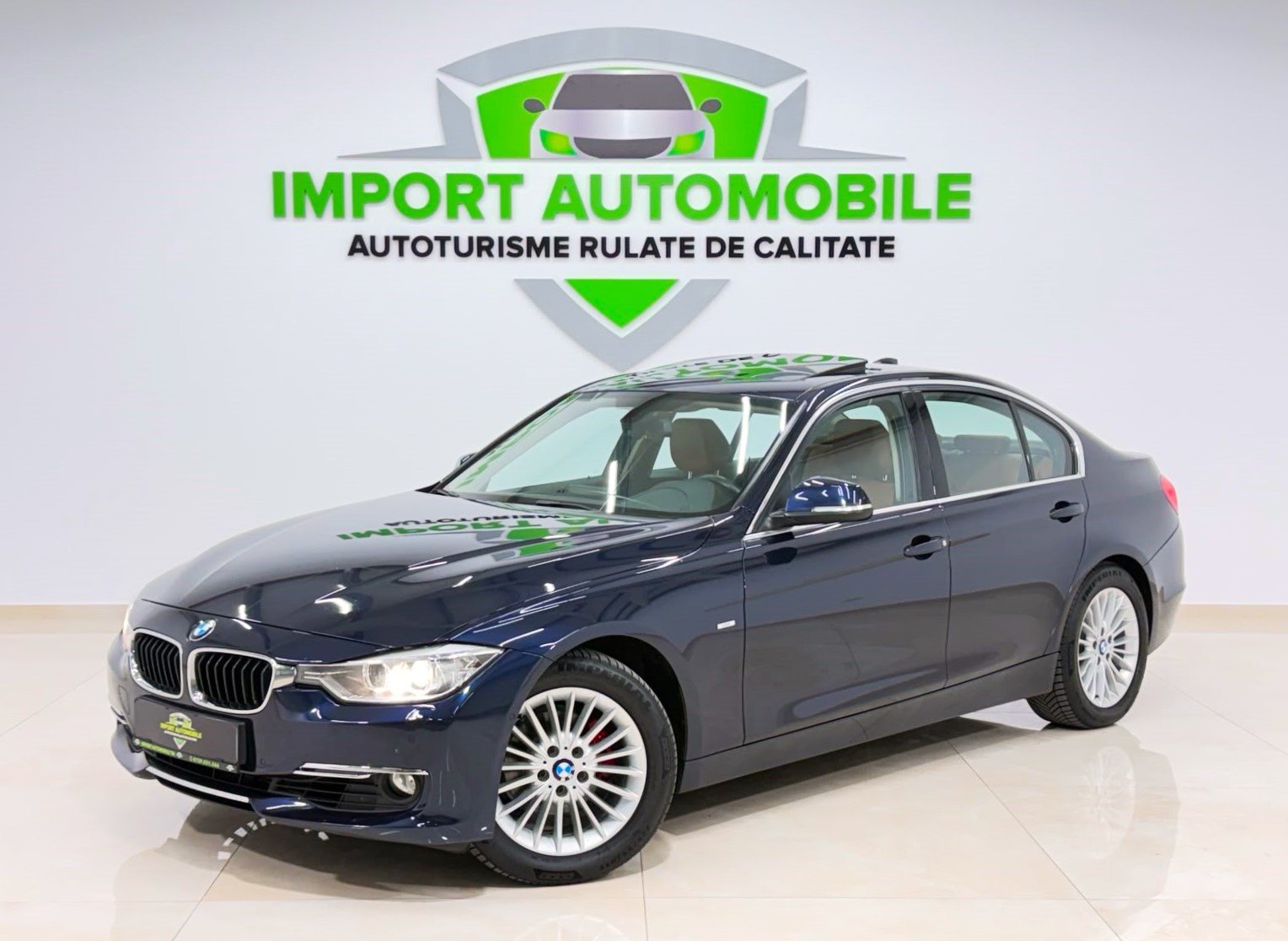 BMW Seria 3 320i Aut. Luxury Line